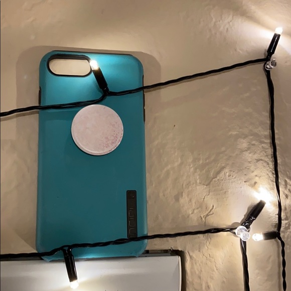 Teal Incipio Case (with popsocket) - Gently Used - Picture 2 of 4